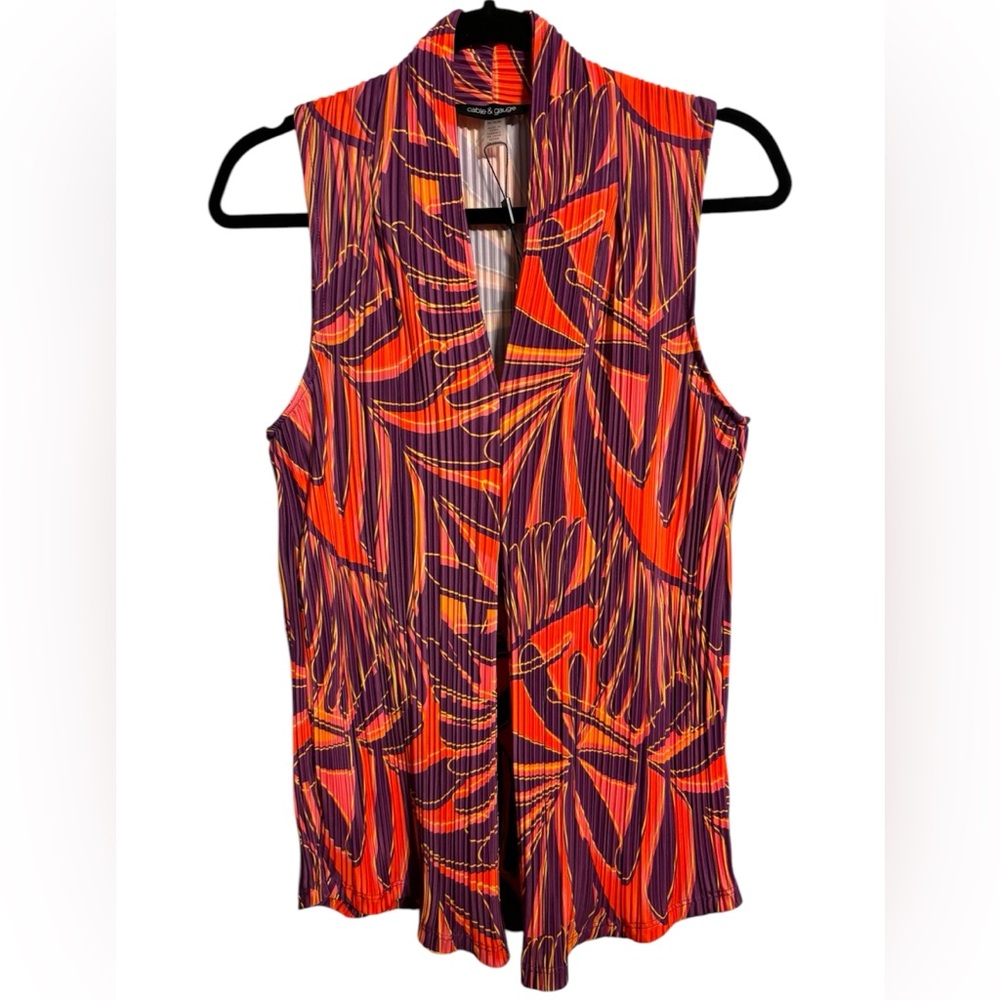 NWT•Cable & Gage Women’s Sleeveless Crinkle top